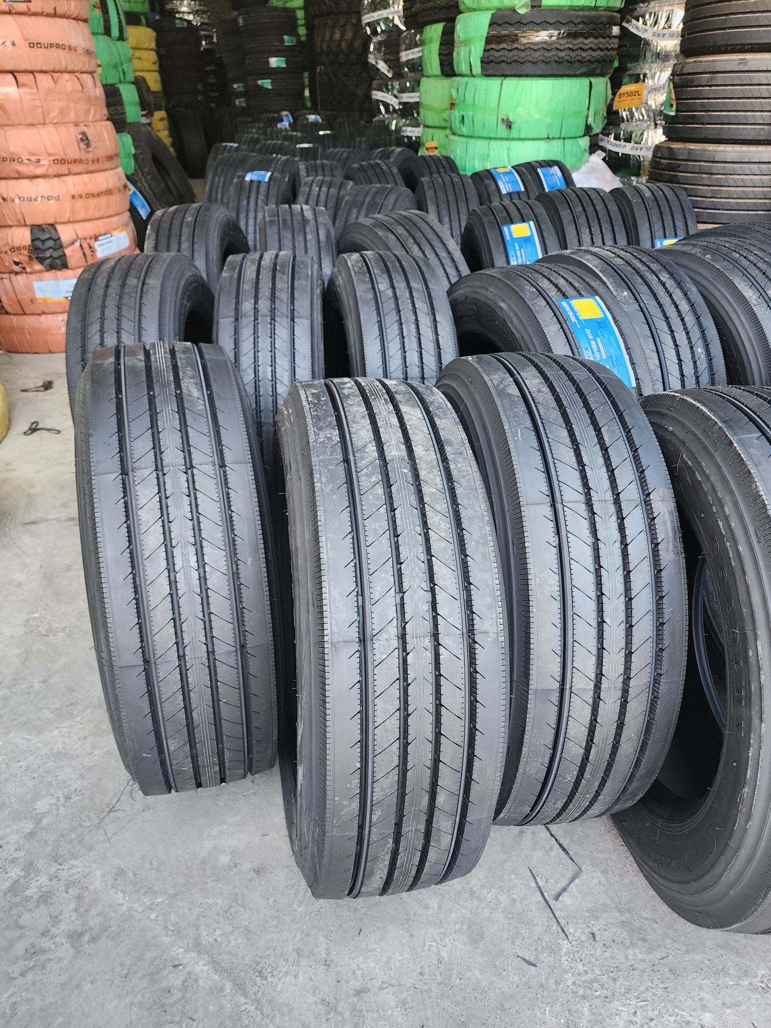 Автошина 315/70R22.5 LONG MARCH(Китай)-передний.