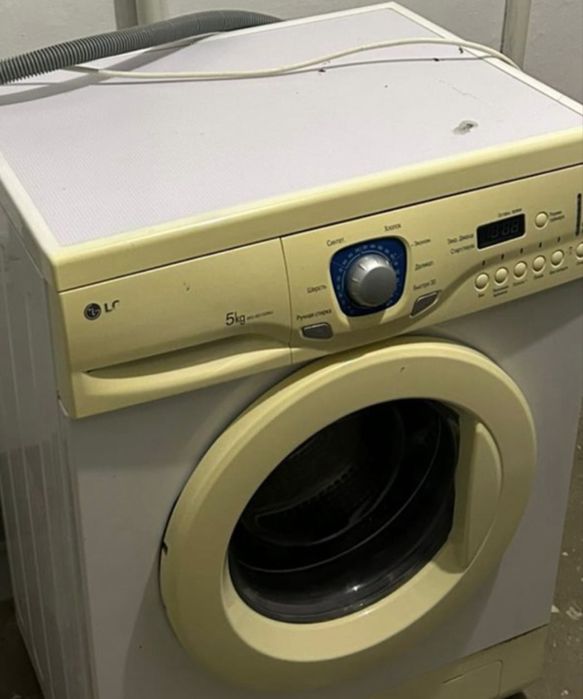 Продам стиральную машину