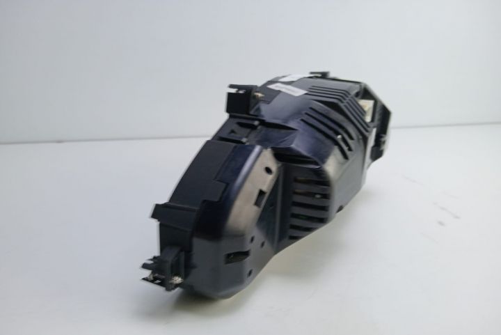 Ceas bord   A2195403711 Mercedes-Benz CLS-Class C219