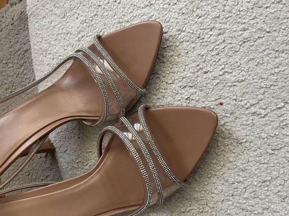 Зара елегантни обувки с камъчета на ток/ Zara shoes