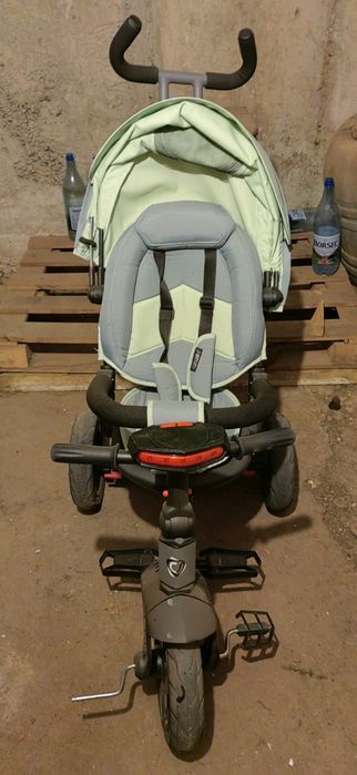 Vând tricicletă copil 1-4 ani stare perfectă
