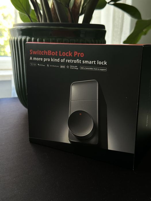 Ключалка за врата SwitchBot Wifi Smart Door Lock Pro Троен Коплект