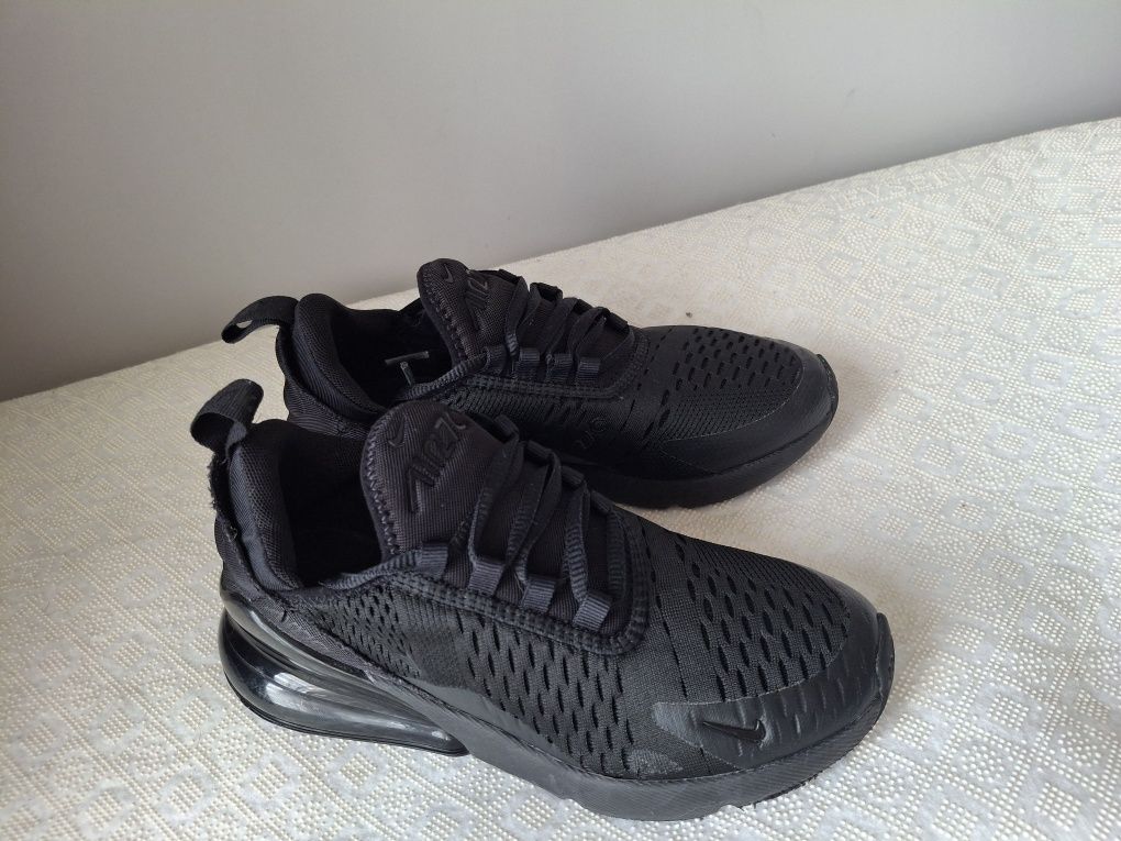 Детски маратонки Nike Air max270