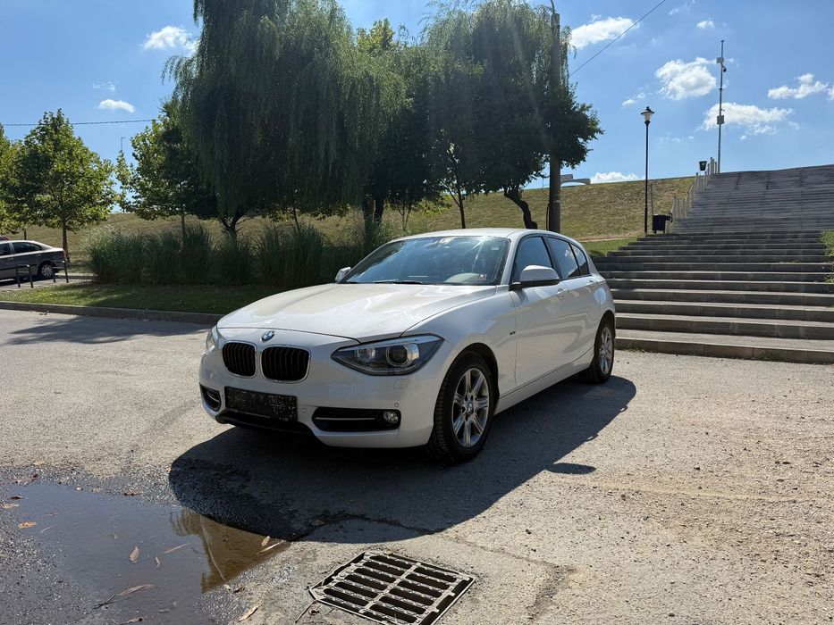 BMW Seria 1 BMW Seria 1 F20 118d Sport Line, service recent, impecabil întreținut