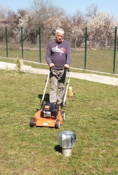 Почистване  и поддръжка на дворове!!!