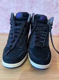 Nike черни обувки на платформа размер 37