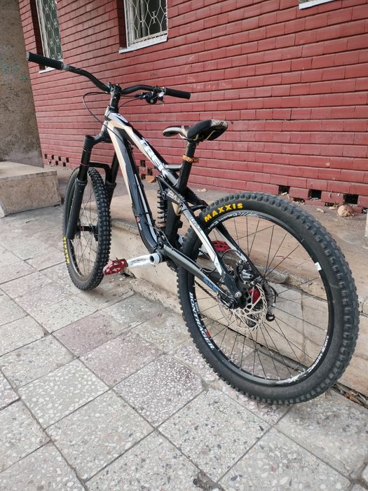 Vand Trek Scratch 8