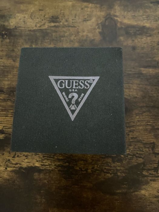 Ceas guess auriu