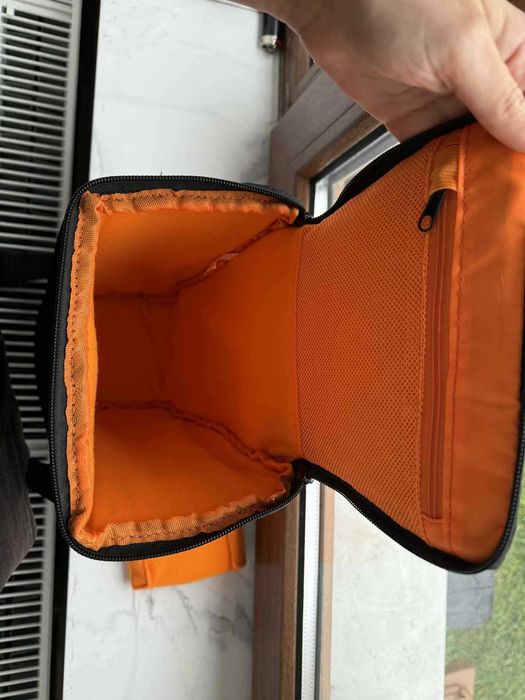 Vand Canon EOS 4000D + Obiective EF-S 18-55mm si RF 50mm f/1.8