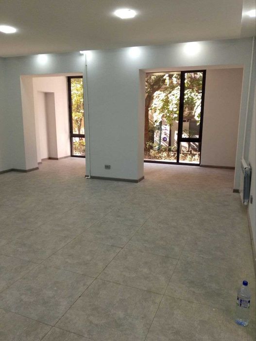 Аренда Коммерция  Ориентир Метро Айбек