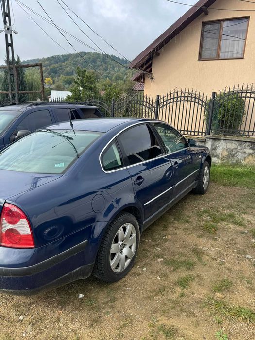 Volkswagen Passat 2.8 V6 30V