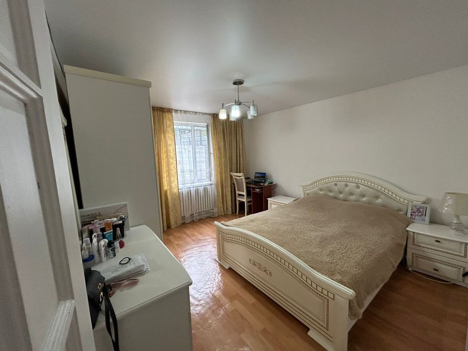 Продается 2 дома на одном участке