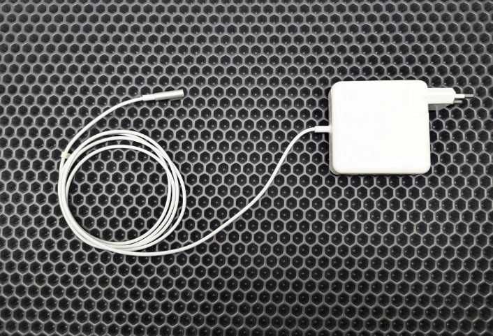 Блоки питания Apple MagSafe 2 60W