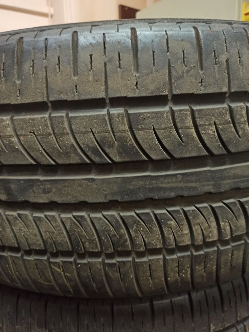 Pirelli scorpion zero 295/40/22