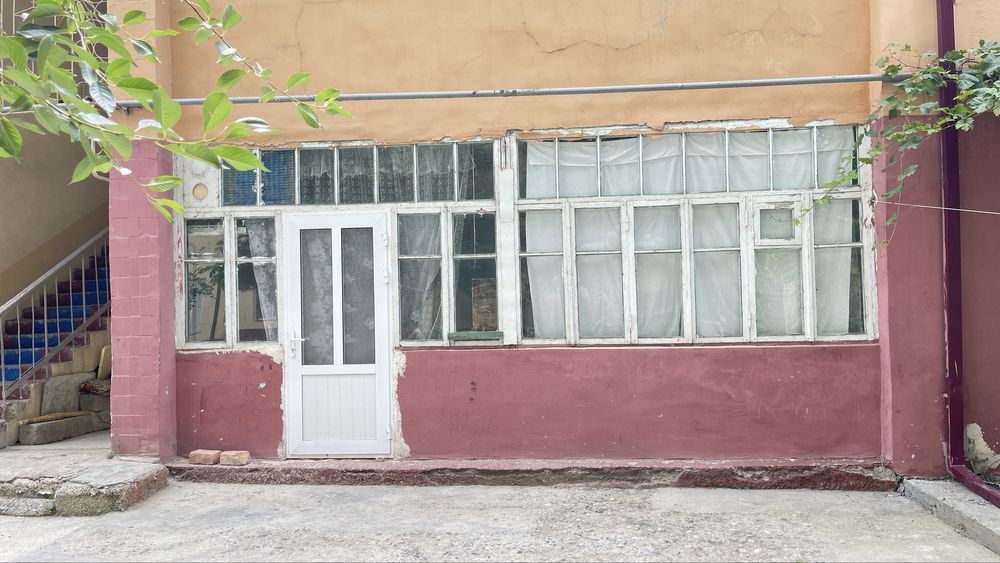 Продам кирпичный дом в Джамбае