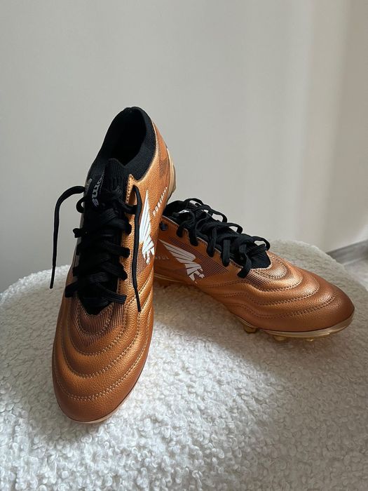 Бутонки Joma - чисто нови