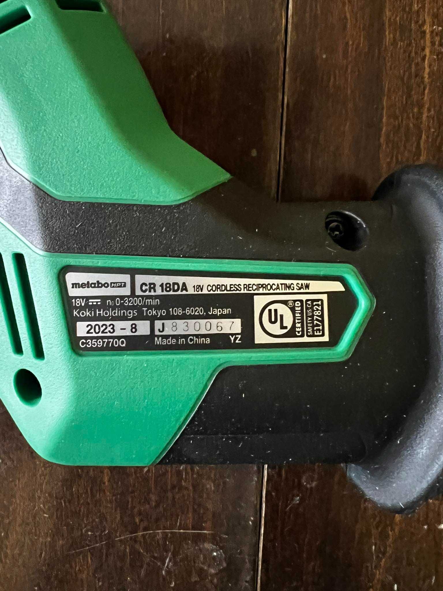 Саблен трион Metabo CR 18DA Q4