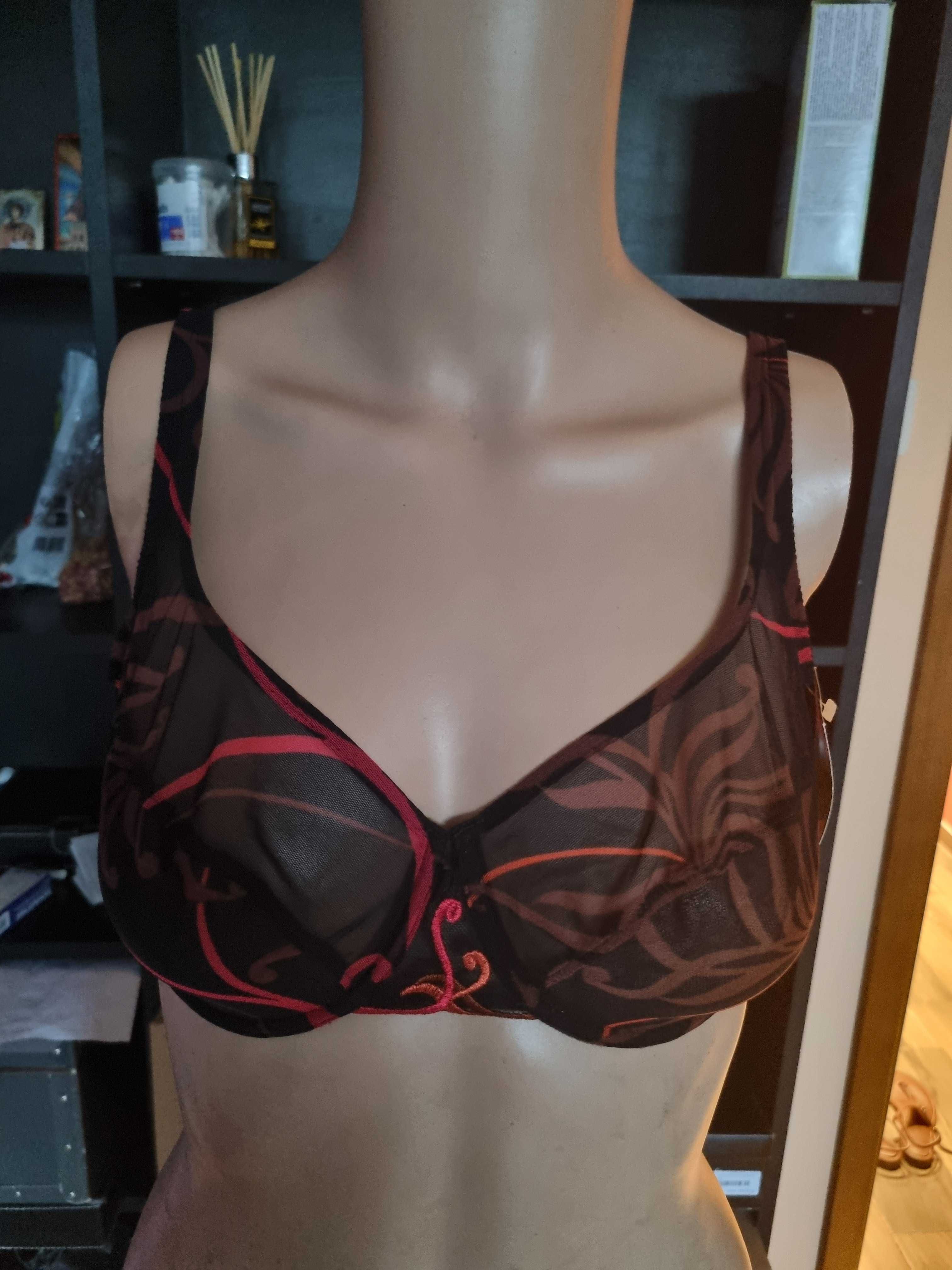 Сутиени Simone Perele 75D, нови с етикет