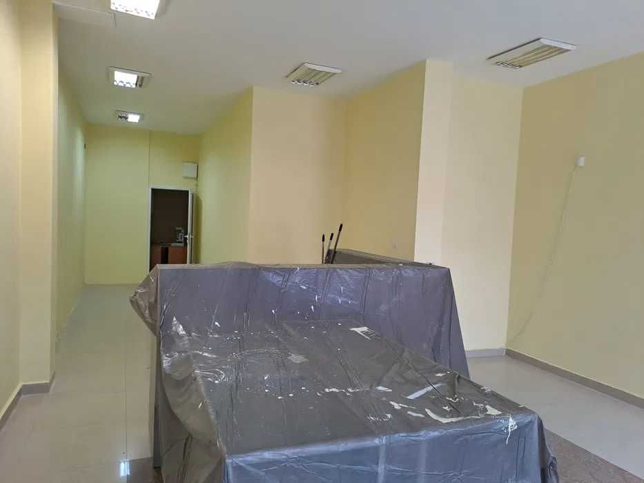 Продава се Магазин в Бургас, Възраждане - 76 кв.м за 409 €/кв.м - Снимка #2