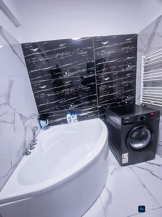 Apartament 3 camere Loc de parcare Mobilat complet 125000 discutabil