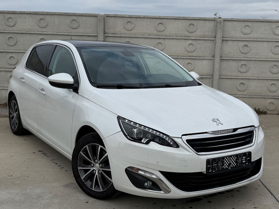 Peugeot 308 1.6 benzina / Alb Perlat