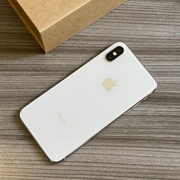 De vanzare iPhone x!