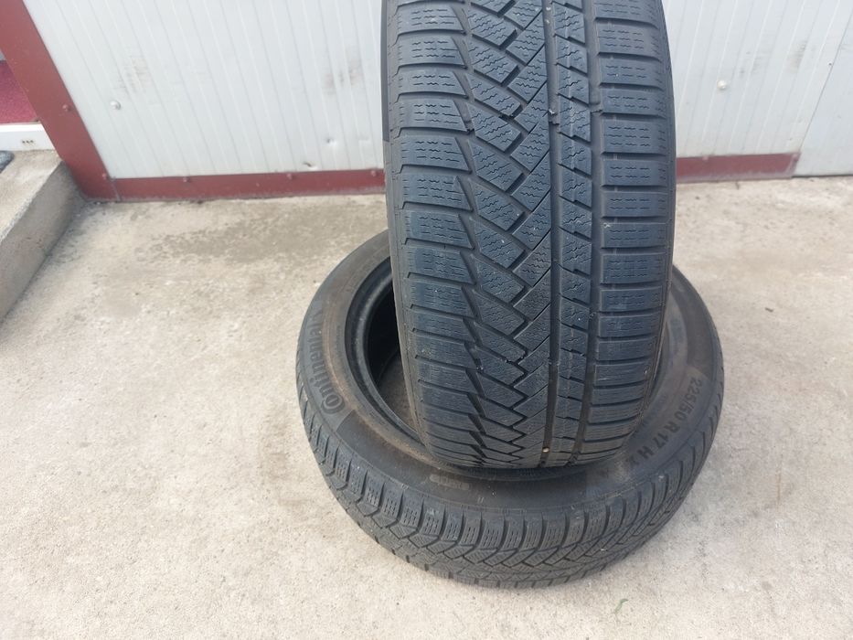 100 lei bucata! Doua anvelope M+S/IARNA 225 50 17 Continental