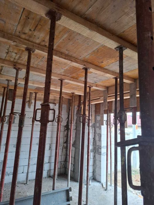 Casă P+1 , Selgros , preţ nou 125.000 euro (preţ vechi 140.000 euro)