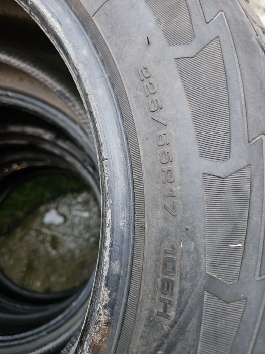225 65 R17 Goodyear
