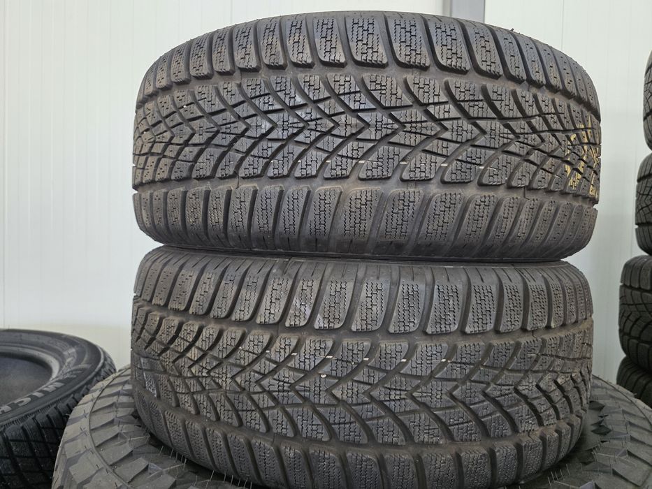 2бр Зимни гуми 225 50 17 - Dunlop