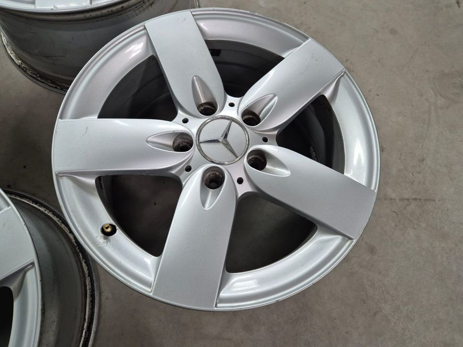 Jante Mercedes C Classe W203 R16 originale/ 2 latimi