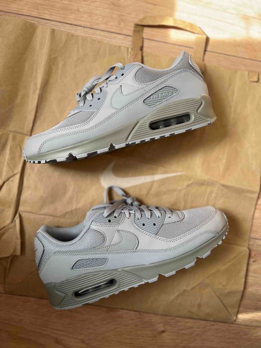 100% Оригинални Nike Air Max 90 в номер 45-29 см стелка