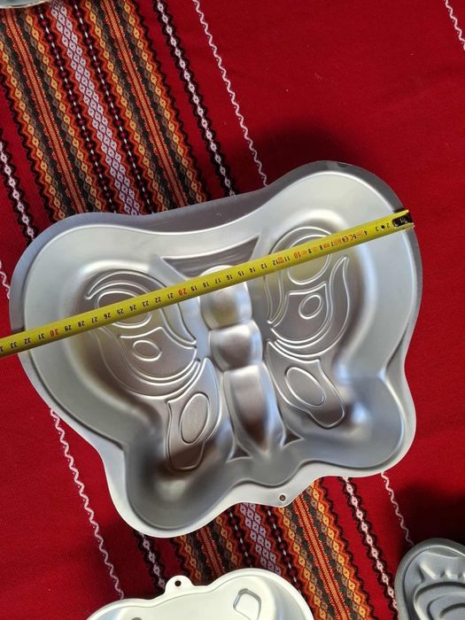 Форми за сладкиш