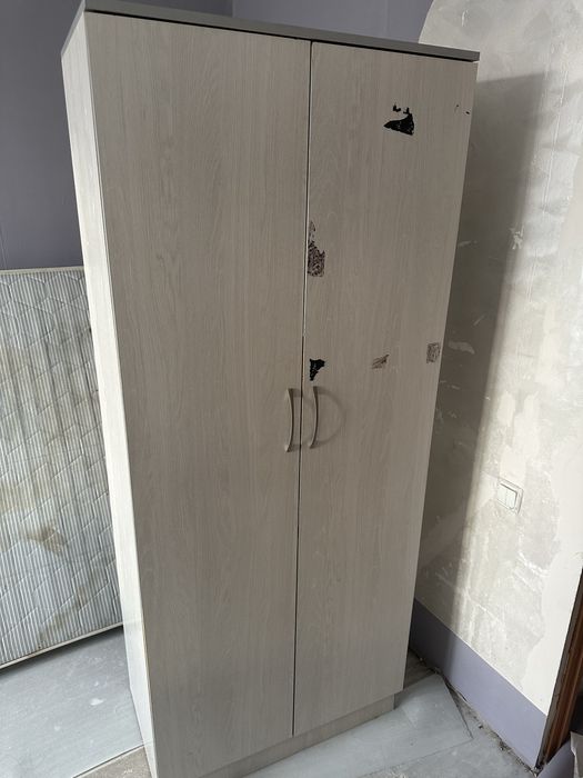 Шкафы для спальни 2шт