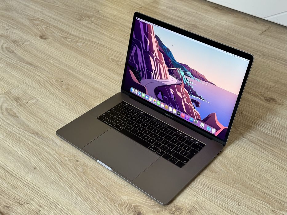 НОВ 15.4’ Core i9/Macbook Pro 15’ 2019/16GB Ram/512GB SSD/Radeon 4GB