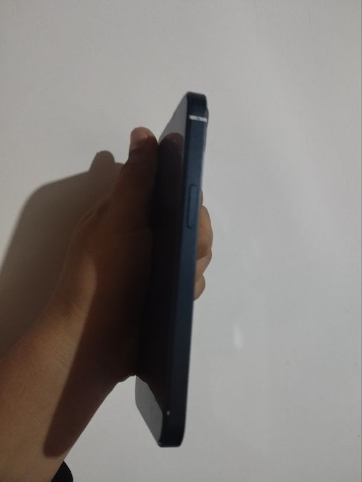 Iphone 13 , 94 %yomkisti,holati zoʻr , faqat imeidan oʻtmagan