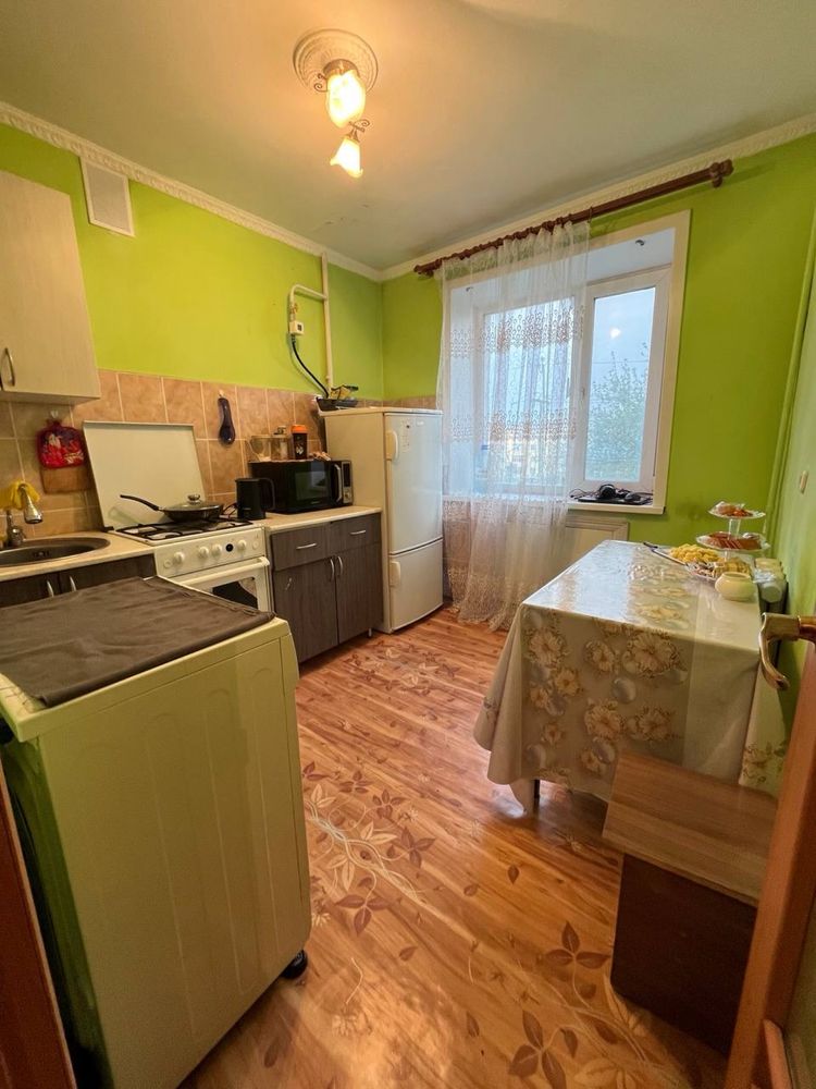 Продам 1 комнатную квартиру , в центре города