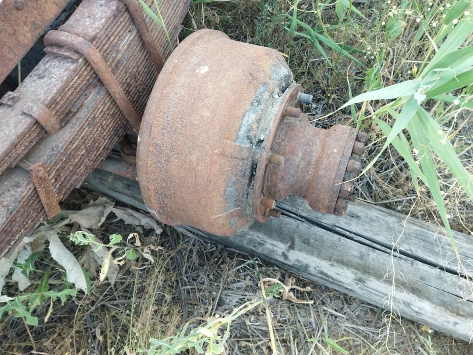 Продаются запчасти на зил