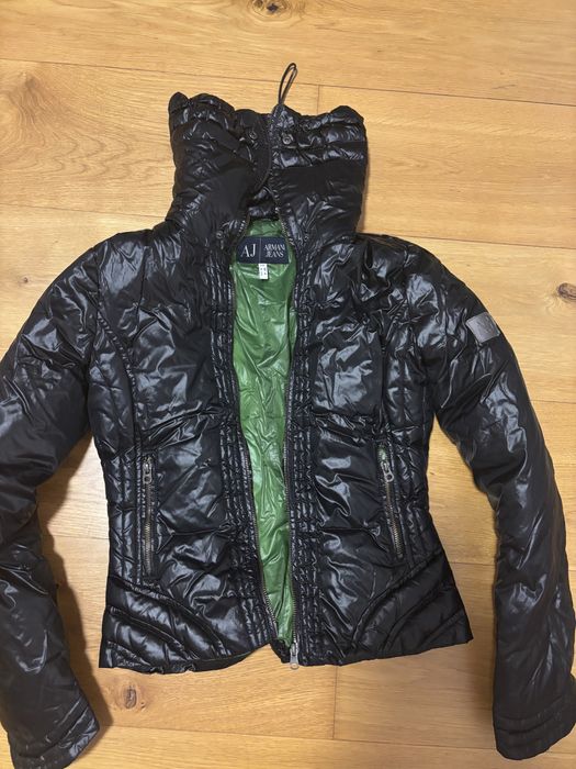 Яке Armani Exchange