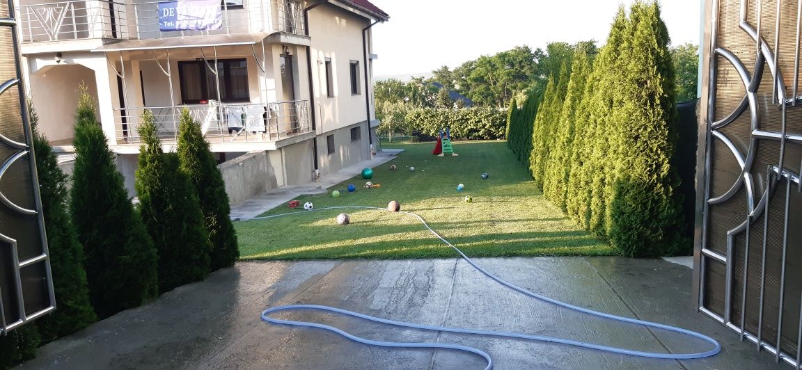 Casă  de  vanzare