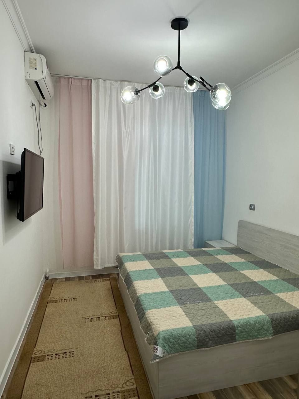 Продается 2х ком квартира на Новомосковской, ор-р: стадион Старт, 46м²