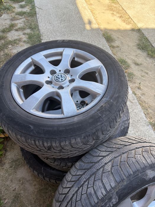 Vand jante vw cu anvelope de iarna