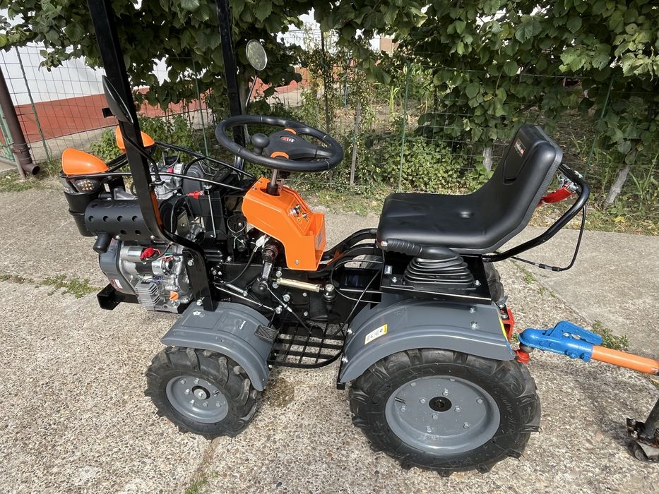 Tractoras EvoTools diesel nou cu remorca