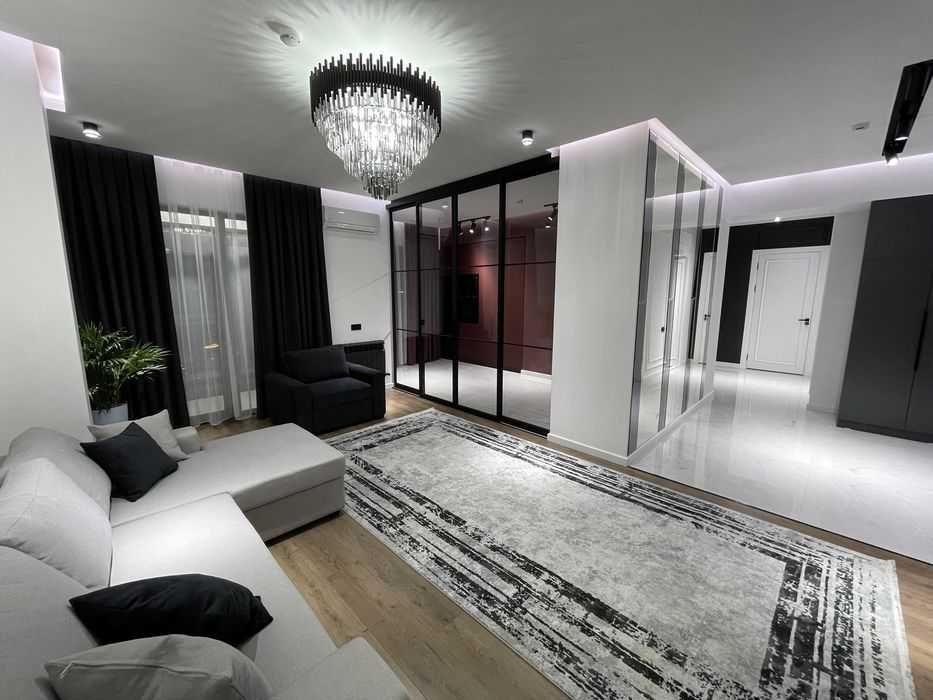 Аренда 3х комнатной на Глинке, Новостройка Dream House.