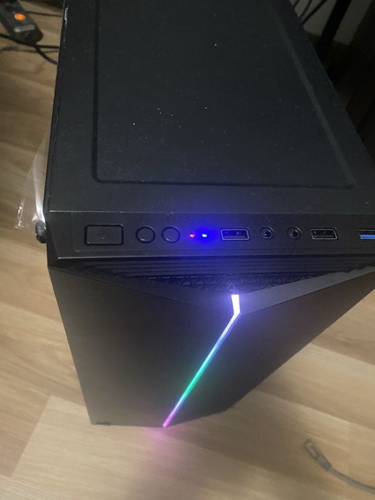 КОЛЕДНА ПРОМОЦИЯ!! Геймърски Компютър RX 580 | Ryzen 5 2600 | 16GB RAM