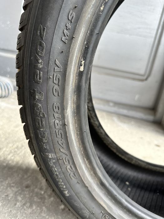 Anvelope iarna Hankook 225/45 R 18 95V
