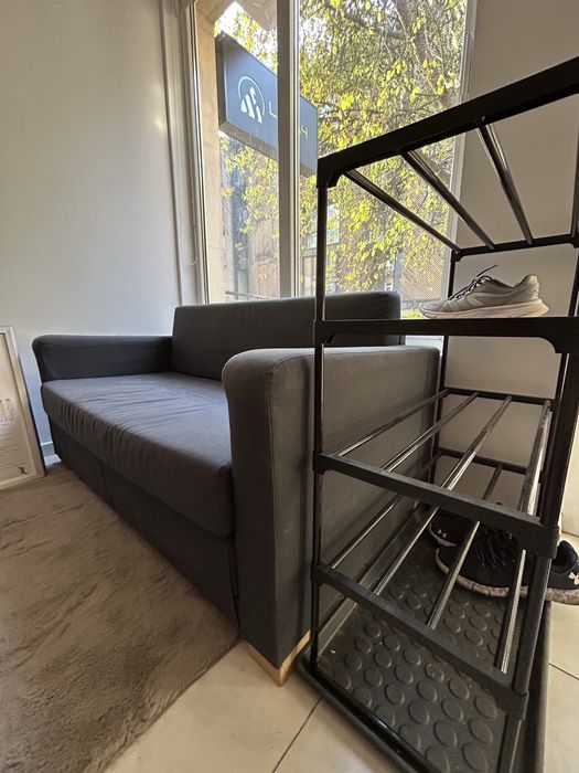 Малък двуместен диван SOLSTA - компактен