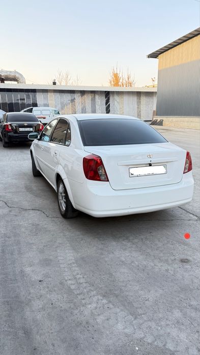 Sotiladi Lacetti optra
