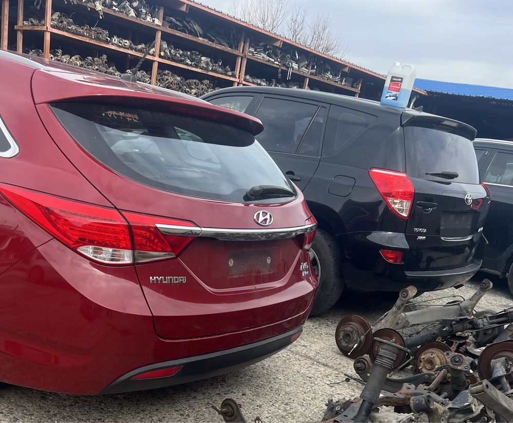 Hyundai I40 1.7 d на части