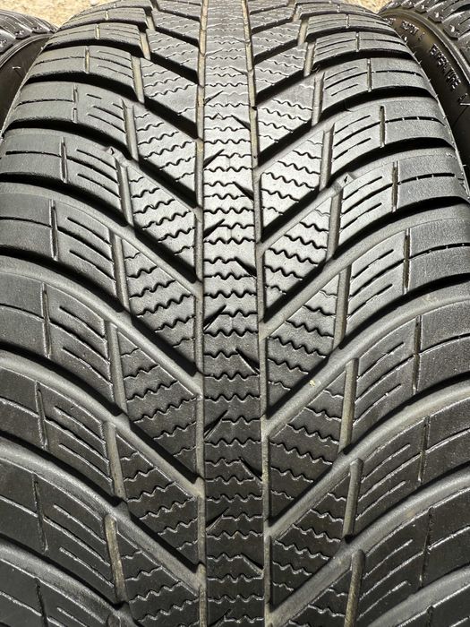 4x Anvelope All Season 215/45 R17 - Nexen N Blue 4 Season